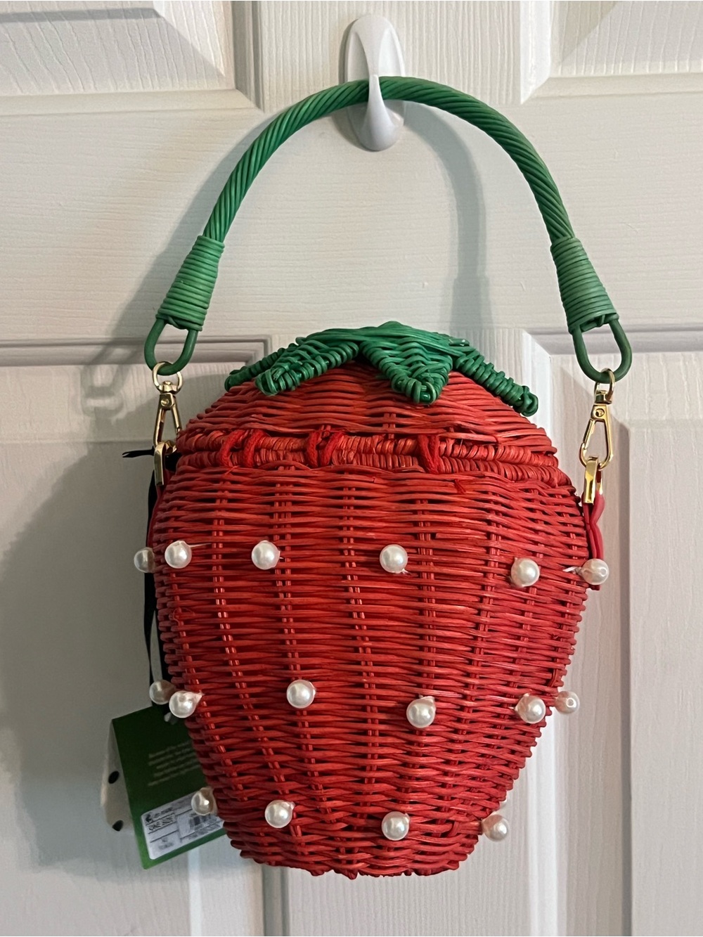 NWT Kate Spade x Target woven strawberry bag. - Picture 2 of 7